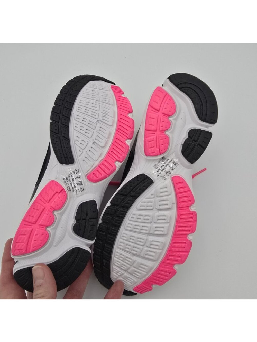 Ryka Radiant Womens Athletic Shoes Size 7.5 Black/Pink Mesh Lightweight - Picture 6 of 7